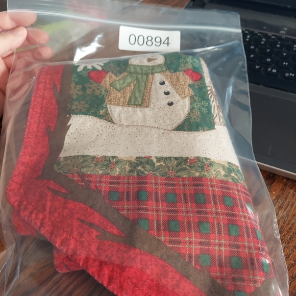 Santa Christmas Raindeer Snowman Table  Runner red Holiday decoration green - Picture 9 of 9